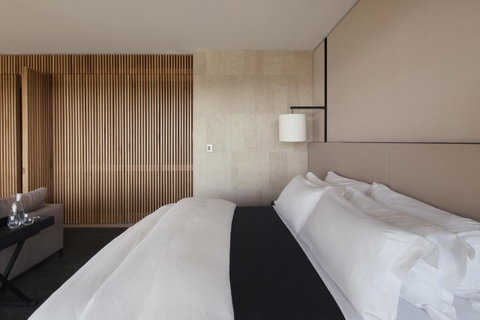 Hotel Realm - Kawana Tourism 18