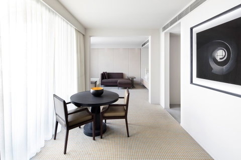 Hotel Realm - Kawana Tourism 12