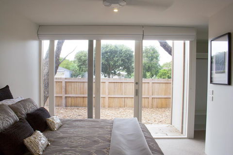 Bonnie's At Barwon - Kawana Tourism 3