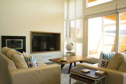 Bonnie's At Barwon - Kawana Tourism 2