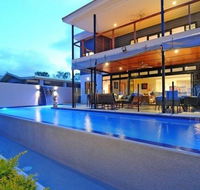 Bramston Beach - Luxury Holiday House - Kawana Tourism