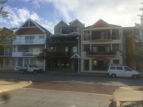 Breakwater Short Stay - Kawana Tourism 0