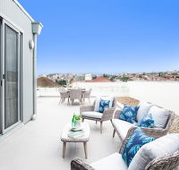 BREAM PENTHOUSE 672I - Kawana Tourism