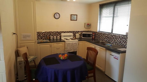 Bri's Place - Kawana Tourism 1