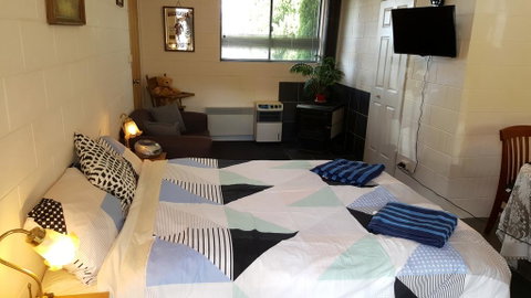 Bri's Place - Kawana Tourism 0