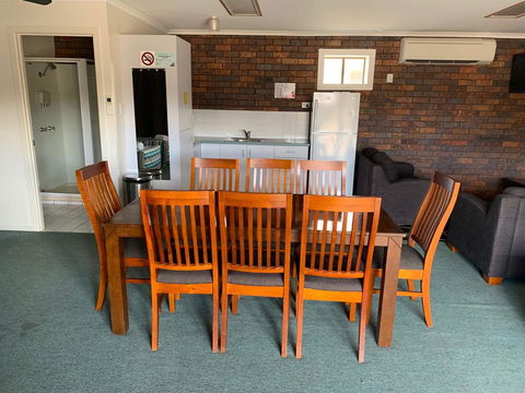 Bridge Street Motor Inn - Kawana Tourism 2