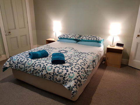 Browncoat Cottage Mudgee - Kawana Tourism 1