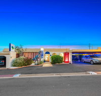 Bundaberg Coral Villa Motor Inn - Kawana Tourism