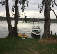 Bundalong Waterfront - Kawana Tourism