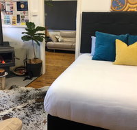 BungalowTenterfield - Modern Vintage Luxury - Kawana Tourism