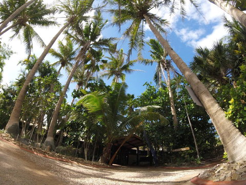 Cable Beach Backpackers - Kawana Tourism 3
