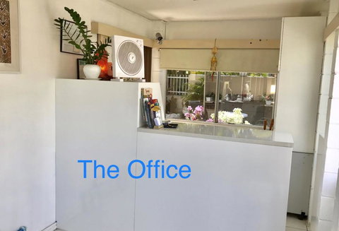 Cairns Motor Inn - Kawana Tourism 2