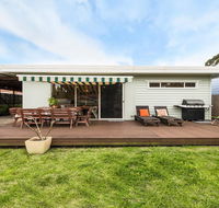 Callala Dreaming - mid century beach house - Kawana Tourism