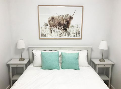 Canguri Boutique Cottage - Kawana Tourism 0