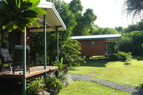 Cape Trib Farm - Kawana Tourism 1