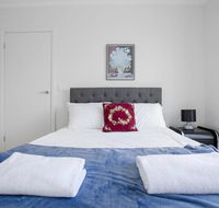 Captivating large 4BRNarre Warren - Kawana Tourism