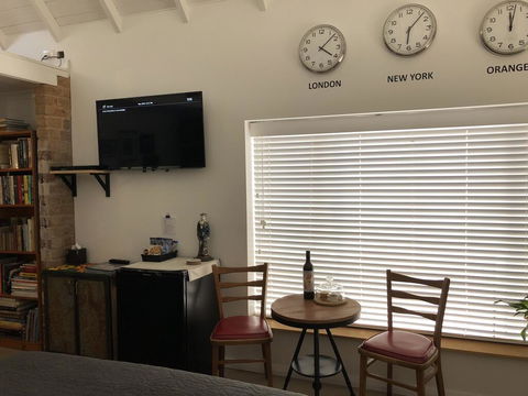 Casey Street Studio - Kawana Tourism 2