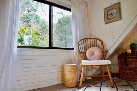 Cedar Country Retreat - Kawana Tourism 2