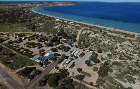 Ceduna Shelly Beach Caravan Park - Kawana Tourism 0