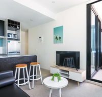 Central and Modern Apartment in Melbourne CBD - Kawana Tourism