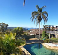 Central Coast Getaway 4B Family Holiday Home - Kawana Tourism