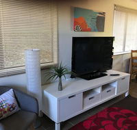 Central Gold Coast 3 Double Bedroom Apartment - Kawana Tourism
