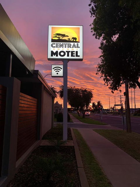 Central Motel Mildura - Kawana Tourism 3