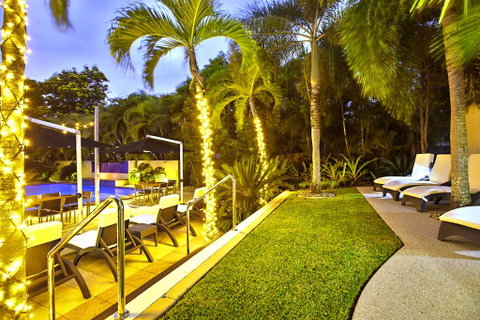 Central Plaza Port Douglas - Kawana Tourism 3