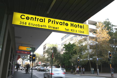 Central Private Hotel - Kawana Tourism 0