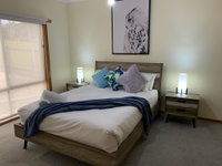 Book Kennington Accommodation Vacations Kawana Tourism Kawana Tourism