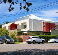 Chaucer Palms Boutique BB - Kawana Tourism