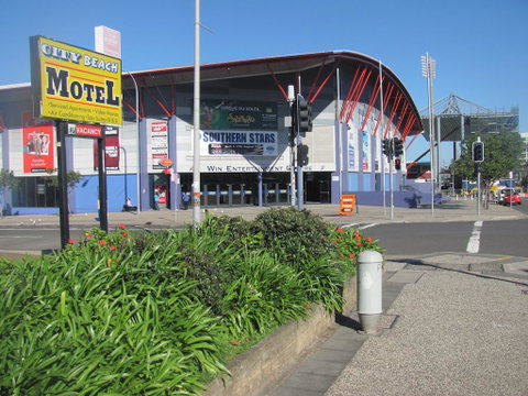 City Beach Motel - Kawana Tourism 2
