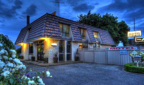 City Gardens Motel - Kawana Tourism 0