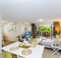 City Stadium Apartment on the riverfront - Kawana Tourism