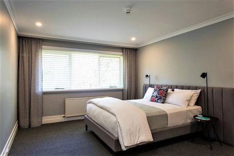 Closeburn House - Kawana Tourism 3