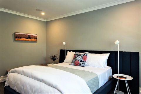 Closeburn House - Kawana Tourism 2
