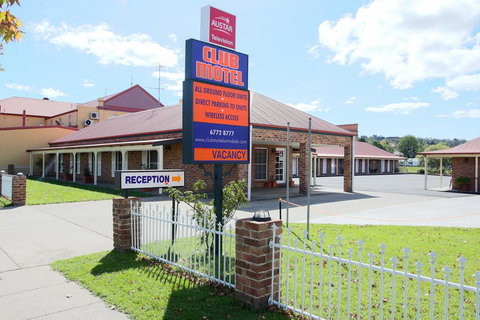 Club Motel Armidale - Kawana Tourism 1