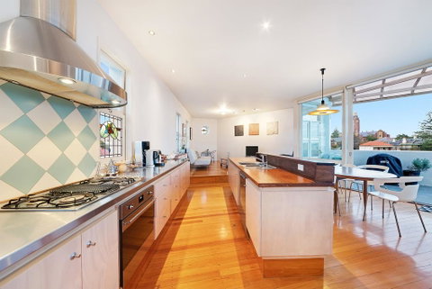 Coastal Penthouse At Coogee Beach - Kawana Tourism 0