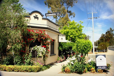 CocknBull Boutique Hotel Echuca - Kawana Tourism 0
