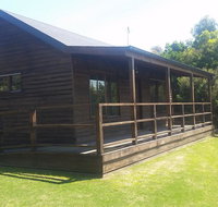 Cocoa  Briar Cottages - Kawana Tourism