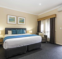 Comfort Inn  Suites Sombrero - Kawana Tourism