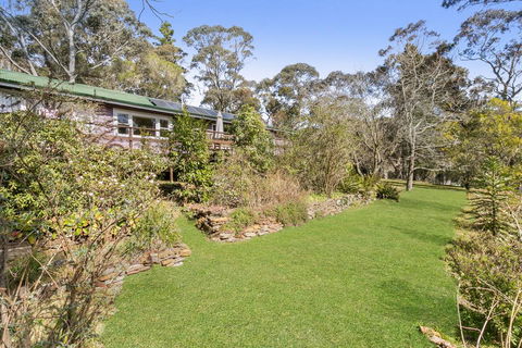 Cooee Cottage - Kawana Tourism 1