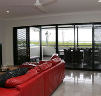Cooktown Harbour View Luxury Apartments - Kawana Tourism
