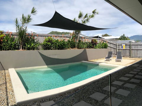 Cooya Beach - Ultimate Tropical Getaway - Kawana Tourism 2