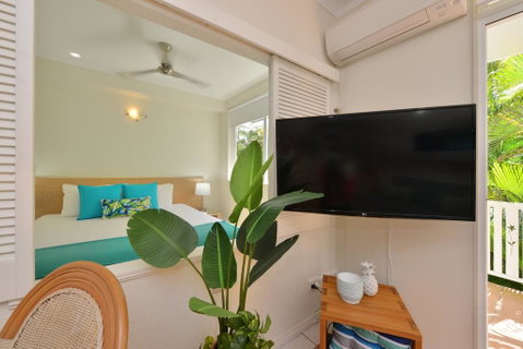 Coral Apartments Port Douglas - Kawana Tourism 0
