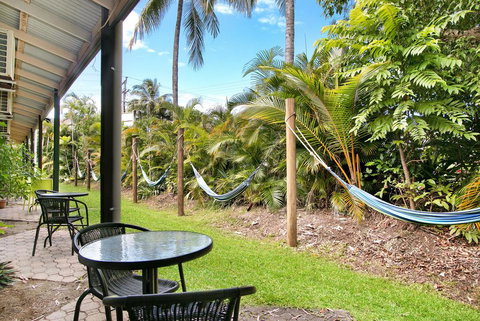 Coral Beach Lodge - Kawana Tourism 2