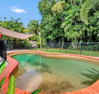 Coral Sea Holiday House - Kawana Tourism