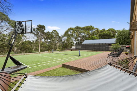 CORYMBIA - MOUNT MARTHA - Kawana Tourism 3
