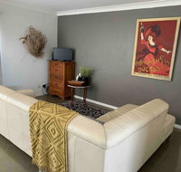 Cosy 1 Bedroom Unit With Views Of The City - Kawana Tourism