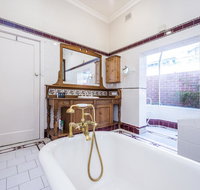 Cottesloe Eclectic House - Kawana Tourism